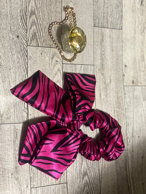 Bow Scrunchie